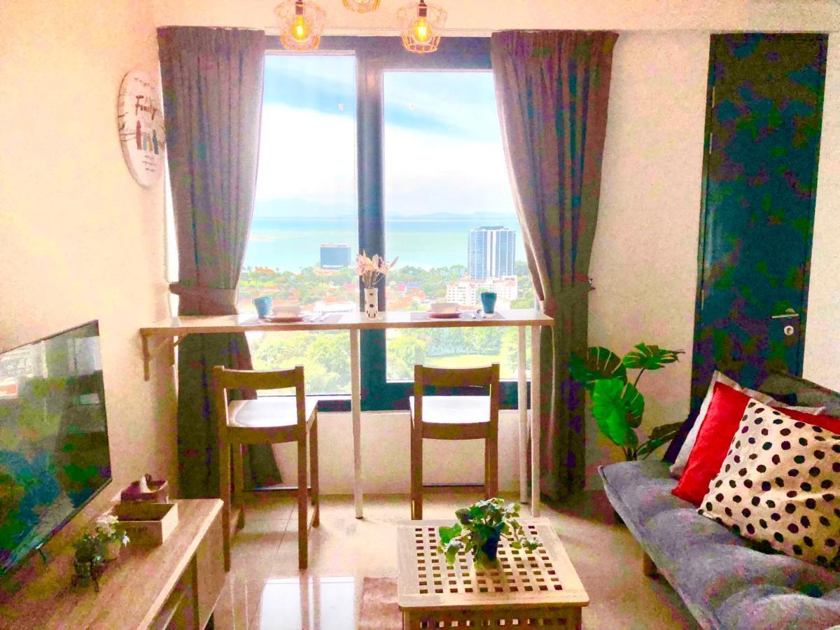 Tropicana 218 Macalister Netflix Unit By Blue Sky Holidays George Town Exterior foto
