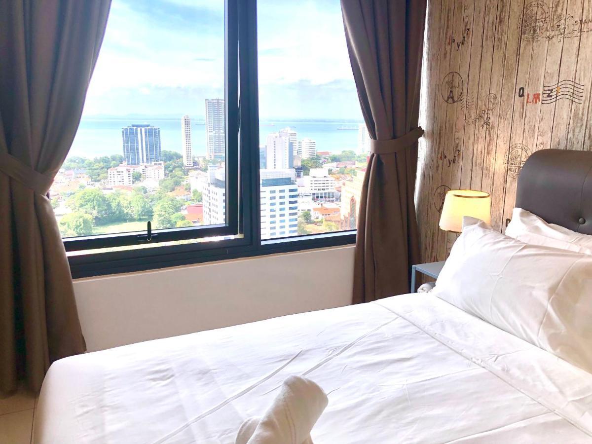 Tropicana 218 Macalister Netflix Unit By Blue Sky Holidays George Town Exterior foto
