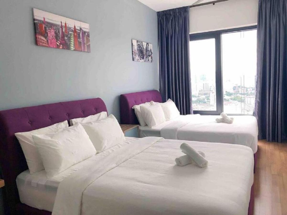Tropicana 218 Macalister Netflix Unit By Blue Sky Holidays George Town Exterior foto