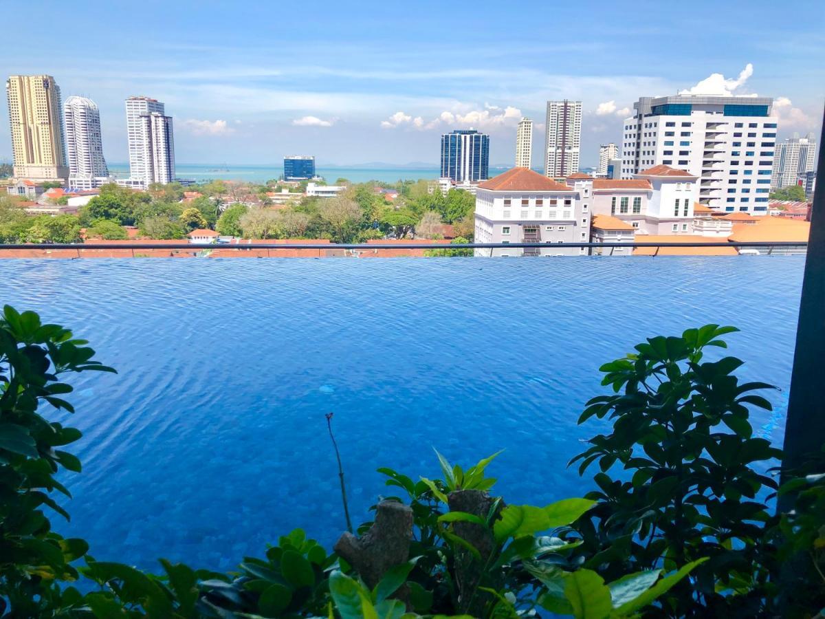 Tropicana 218 Macalister Netflix Unit By Blue Sky Holidays George Town Exterior foto